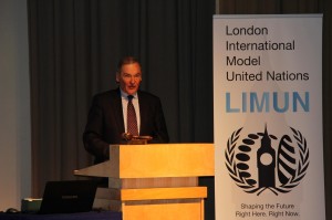 Delegasi UNDIP dalam Simulasi Sidang PBB di London