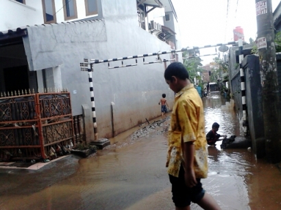 Sepenggal 'Derita' Korban Banjir Jakarta