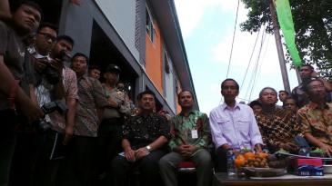 Jokowi Sudah Terbukti, yang Lain Masih Teori