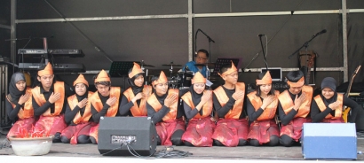 PMI 2012, Ajang Mahasiswa Indonesia memperkenalkan Budaya Indonesia di Belanda