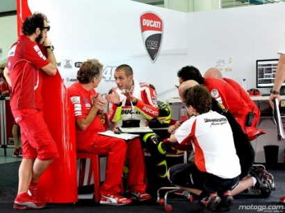 Test MotoGP 2011 Sepang, Rossi Belum "Panas"