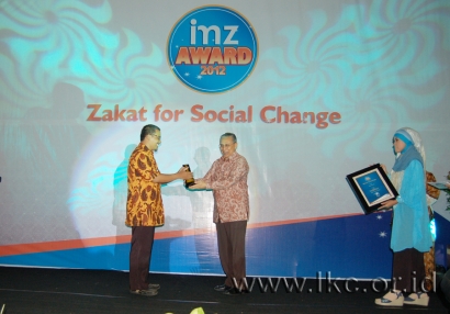 Satu Lagi, LKC Raih Penghargaan IMZ Award 2012