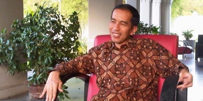 Jokowi dan Gaya Komunikasi Pejabat Publik Kita