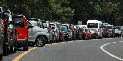 Larangan Mobil Berpelat Jakarta (B) ke Bogor Perlu Dikaji Ulang