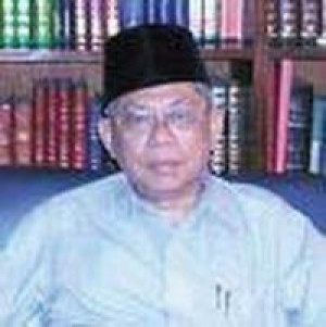 Borok KH. Makruf Amin (Ketua MUI) Dibongkar Wahyu NH. Aly