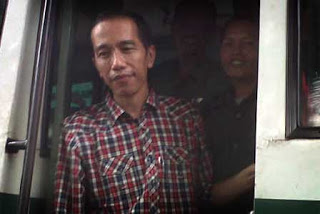 Tanpa Sengaja Bertemu Jokowi di Bandara Adisutjipto
