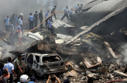 21 Orang Menjadi Korban Dalam Kecelakaan Pesawat Hercules di Medan