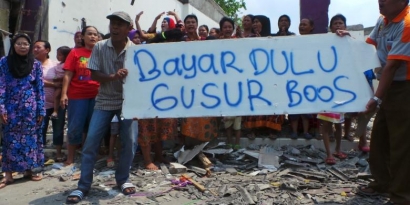 Kampung Pulo: Ahok Berebut Dua Hak Milik
