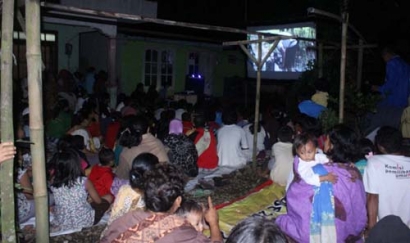 Mendekatkan Film Pendek dengan Warga Desa