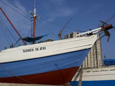 Pelabuhan Sunda Kelapa; Jejak Kejayaan Bahari yang Terabaikan?
