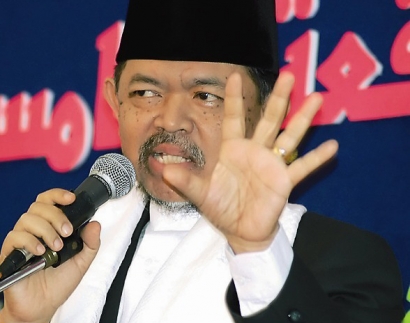 Imam Besar Masjid Istiqlal : Hanya Islam Agama yang Diterima Allah Swt