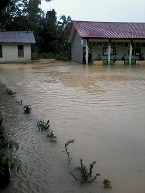 Banjir Melanda SMP Rehoboth Formasi Bengkayang