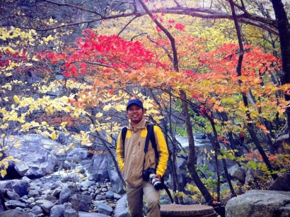 Warna Warni Musim Gugur di Gunung Seorak, Korea Selatan