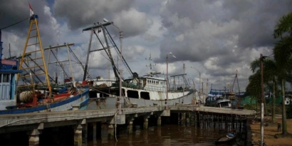 Penenggelaman Kapal Nelayan Asing: Mengapa Harus Jadi Heboh?