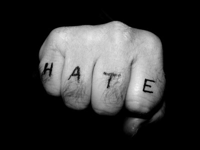 Bahasa Caci-maki "Melahirkan Kebencian"