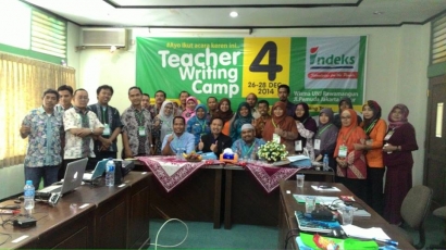 Teacher Writing Camp 4 di Wisma Kampus UNJ