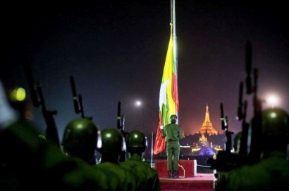 Hari Kemerdekaan Myanmar, Upacara Benderanya Jam 4 Subuh!