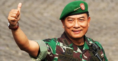 Panglima TNI Menggantikan Peran Kepala Basarnas di Media