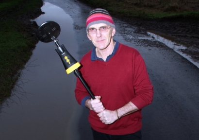 Bramfield Man Uses Grandsons Metal Detector to Locate Drain After Highways Contractors Cover Over It When They Resurfaced Road