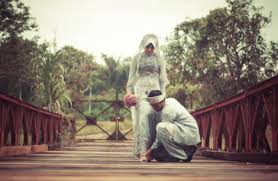 Suami yang Layak Ditaati Istri (2)