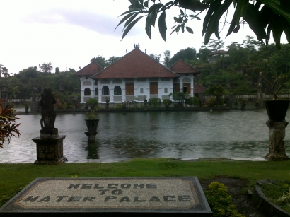 Pelesir ke “Water Palace” Taman Ujung Sukasada Karangasem, Bali