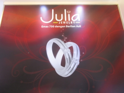 Julia Jewelry, Perhiasan Berlian dengan Desain Elegan dan Harga Terjangkau