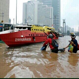 Jokowi dan Ahok Biang Kerok Banjir Jakarta