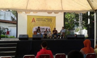 Asean Literary Festival 2015 dalam Kaca Mata Relawan