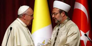Paus Fransiskus Dukung Kesepakatan Nuklir Iran