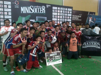 Strassenjungen Bayern Indonesien Wakili Indonesia ke Turnamen Mini Soccer Antarfansklub se-Asia
