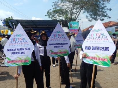 Mempertahankan Budaya Lokal Lewat Festival Helaran Budaya Banten 2015