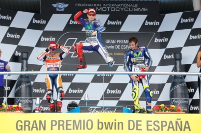 MotoGP Jerez, Lorenzo Juara, Rossi Podium ke 200