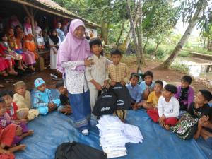 Heni Sri Sundani: Mantan Buruh Penggerak Komunitas Desa
