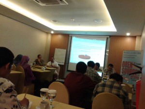 Diskusi Buku Keberhasilan Migrasi Open Source di Yogyakarta dan Aceh