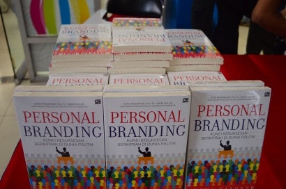 Membangun Personal Branding yang Mempesona, Bukan Manipulatif