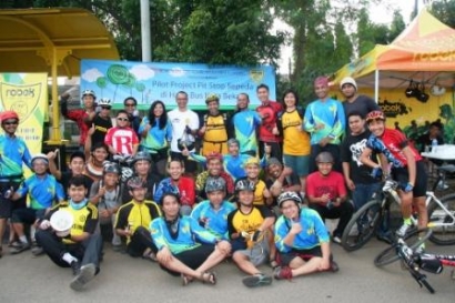 Wakil Walikota Bekasi Resmikan Parkir Khusus Sepeda